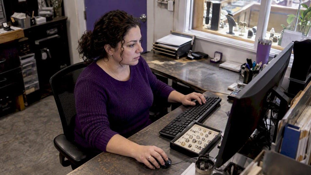 Retailer updating a vendor jewelry product feed